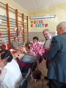 Dzień Kobiet w Klubie Seniora (8 marca 2024 r.)