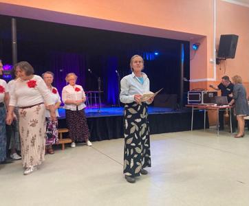 VI Międzypowiatowy Przegląd Twórczości Artystycznej Seniorów w Budrach (18 października 2024 r.)