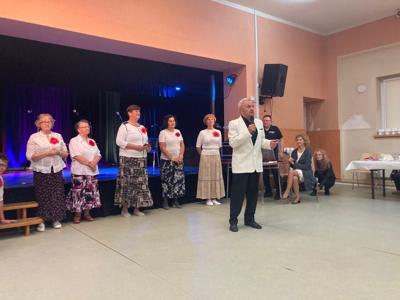 VI Międzypowiatowy Przegląd Twórczości Artystycznej Seniorów w Budrach (18 października 2024 r.)