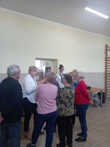 Spotkanie seniorów z przedstawicielami Policji i ZUS (23 października 2024 r.)