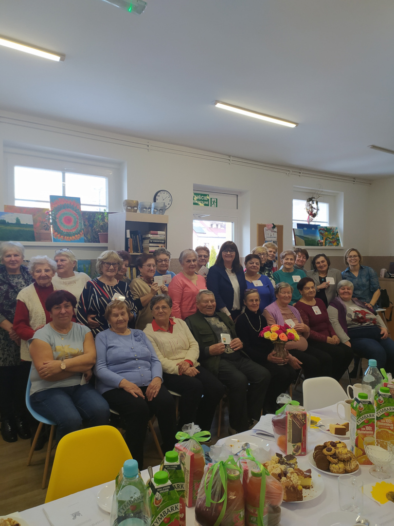 Dzień Babci i Dzień Dziadka ramach projektu „Klub Seniora Aktywnie”