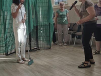 Zajęcia teatralno-kabaretowe w Klubie Seniora