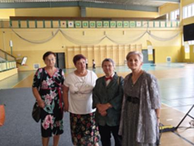 „Międzypokoleniowy festyn w Węgorzewie – wspólna zabawa seniorów i najmłodszych”