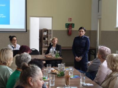 Spotkanie z Policją i ZUS w Klubie Seniora – o bezpieczeństwie osób starszych