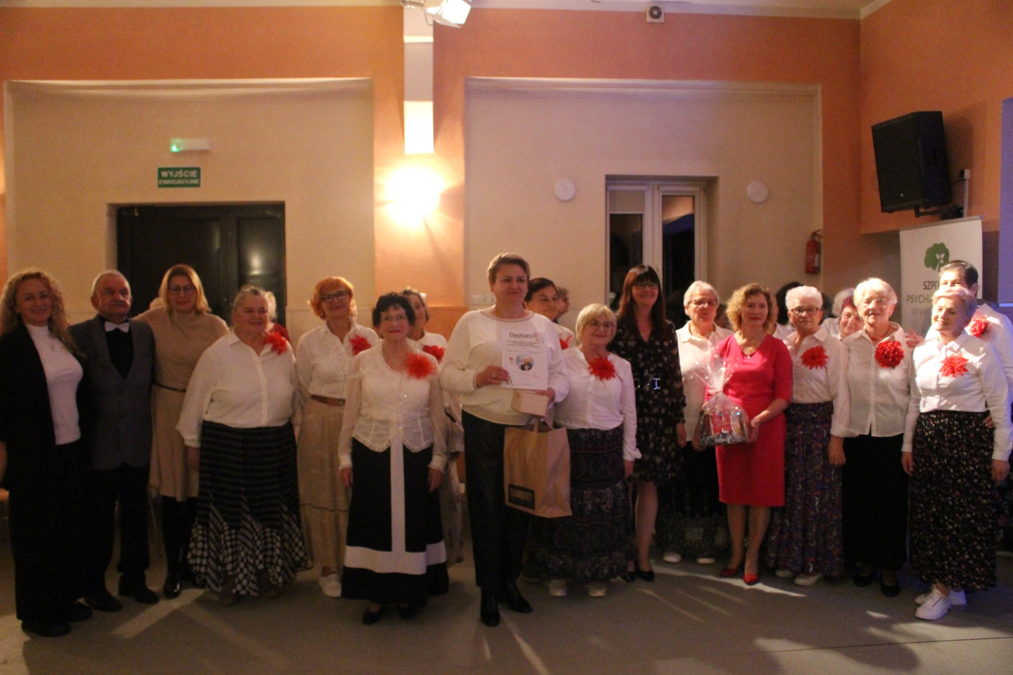 VII Międzypowiatowy Przegląd Twórczości Artystycznej Seniorów „DOJRZALI–WSPANIALI”🎭🎨