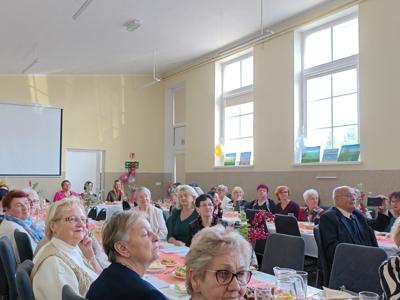 Radosne świętowanie Dnia Seniora w Klubie 🥳