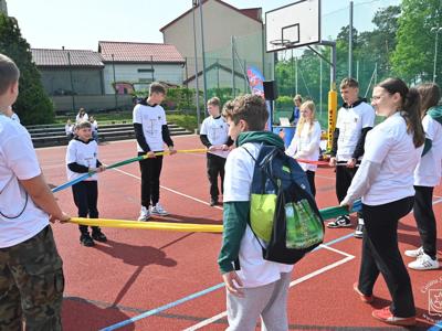 Profilaktyczno-edukacyjna gra terenowa ,,Razem Pomagamy”