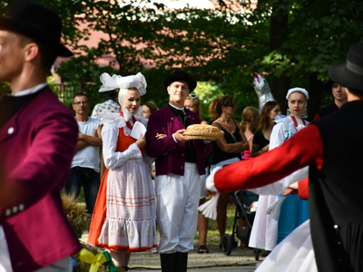 Dożynki Gminne 2022 - Zespół Folklorystyczny "Wielkopolanie"