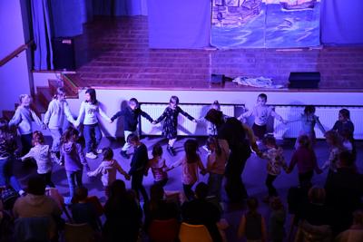 Spektakl teatralny dla dzieci w wykonaniu grupy Krak-ART
