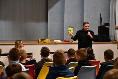 Tydzień Bibliotek - spotkanie autorskie z Grzegorzem Kasdepke