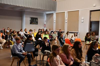 Tydzień Bibliotek - konkurs recytatorski poezji Aleksandra Fredry
