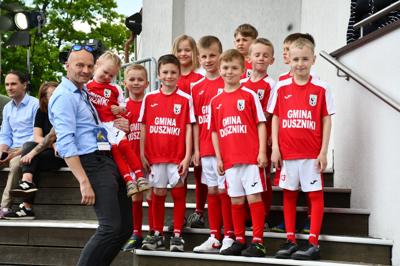 Mityng skoku o tyczce - zawodnicy UKS Sokół Duszniki