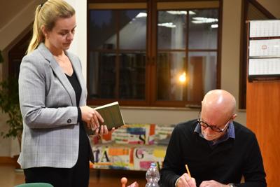 Noc Bibliotek - spotkanie autorskie z Jackiem Hugo-Baderem