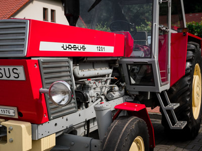 Dożynki Gminne 2021 - wystawa maszyn rolniczych