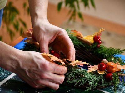 Jesienne warsztaty dekoracyjne - wieniec na drzwi