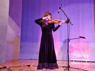 Agnieszka Stawowy (skrzypce)