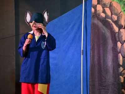 Aktorzy studia teatralnego na dusznickiej scenie