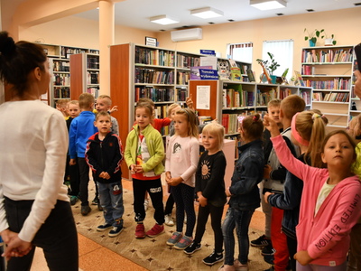 Przedszkolaki z wizytą w bibliotece