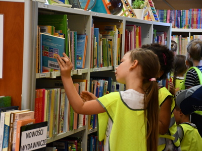 Przedszkolaki z wizytą w bibliotece
