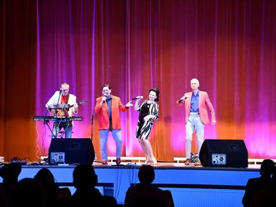 Artyści teatru HALS