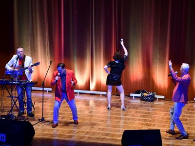 Artyści teatru HALS