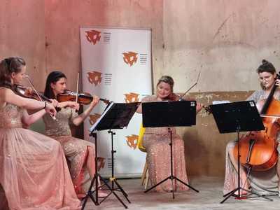 UpBeat Quartet w kościele ewangelickiem podczas koncertu