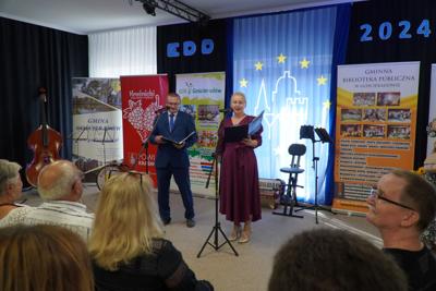 Prowadzący obchody Europejskich Dni Dziedzictwa : Dorota Karkusiewicz i Łukasz Wołoszyn.