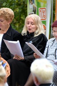Czyta Edyta Dudzińska  - radna powiatowa.