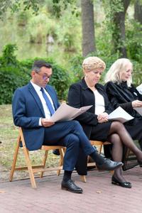 Czyta Waldemar Kuśmierczyk - nadleśniczy Nadleśnictwa Gościeradów.