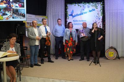 Życzenia składa Dominika Drdzeń  i członkowie Kapeli Ludowej z Gościeradowa.