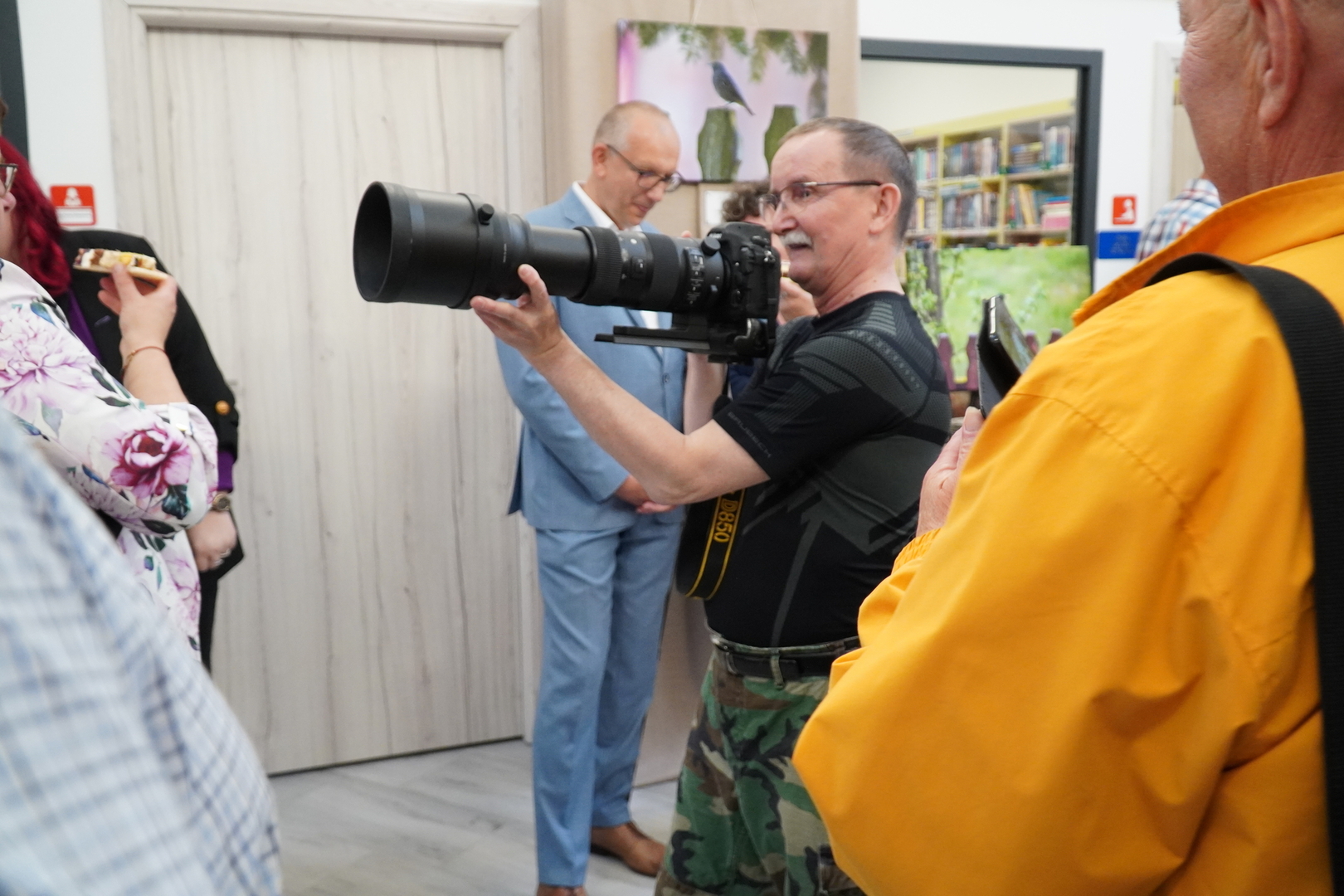 Wystawa fotograficzna  Mariusza Szczepanika - wójta gminy, prezesa Stowarzyszenia Przyjaciół Gościeradowa, regionalisty, fotografa i miłośnika przyrody.