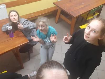 Dzieci na zajęciach