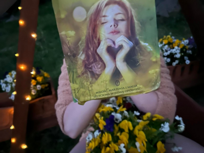 Dziewczyna z książką