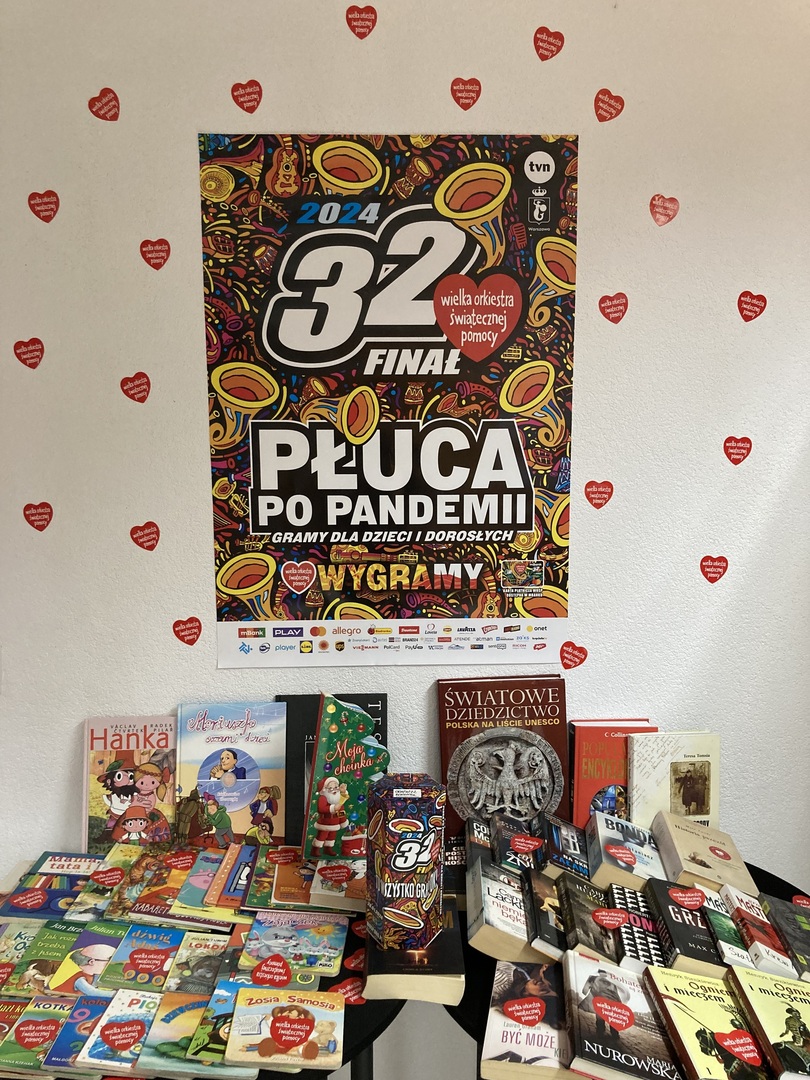 plakat WOŚP i książki