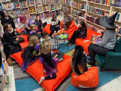 uczestnicy spotkania w DKK dla Dzieci