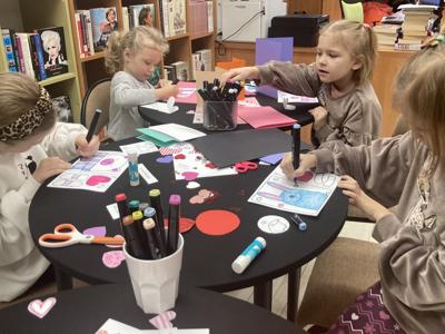 walentynki w bibliotece - warsztaty