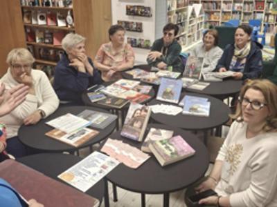 Spotkanie z seniorami w bibliotece