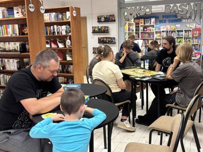 zajęcia z pasjonatami gier planszowych w bibliotece