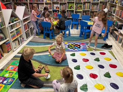 zajęcia z pasjonatami gier planszowych w bibliotece