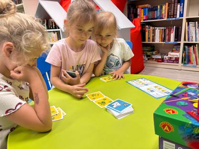 zajęcia z pasjonatami gier planszowych w bibliotece