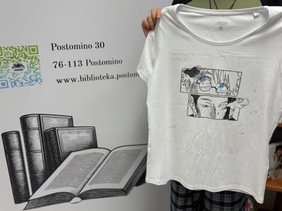 koszulka pomalowana przez uczestniczkę zajęć