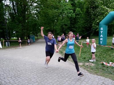 Biegnące dziewczyny