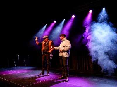 Mikołaj Cieślak i Rafał Zbieć na scenie 