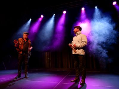 Mikołaj Cieślak i Rafał Zbieć na scenie 