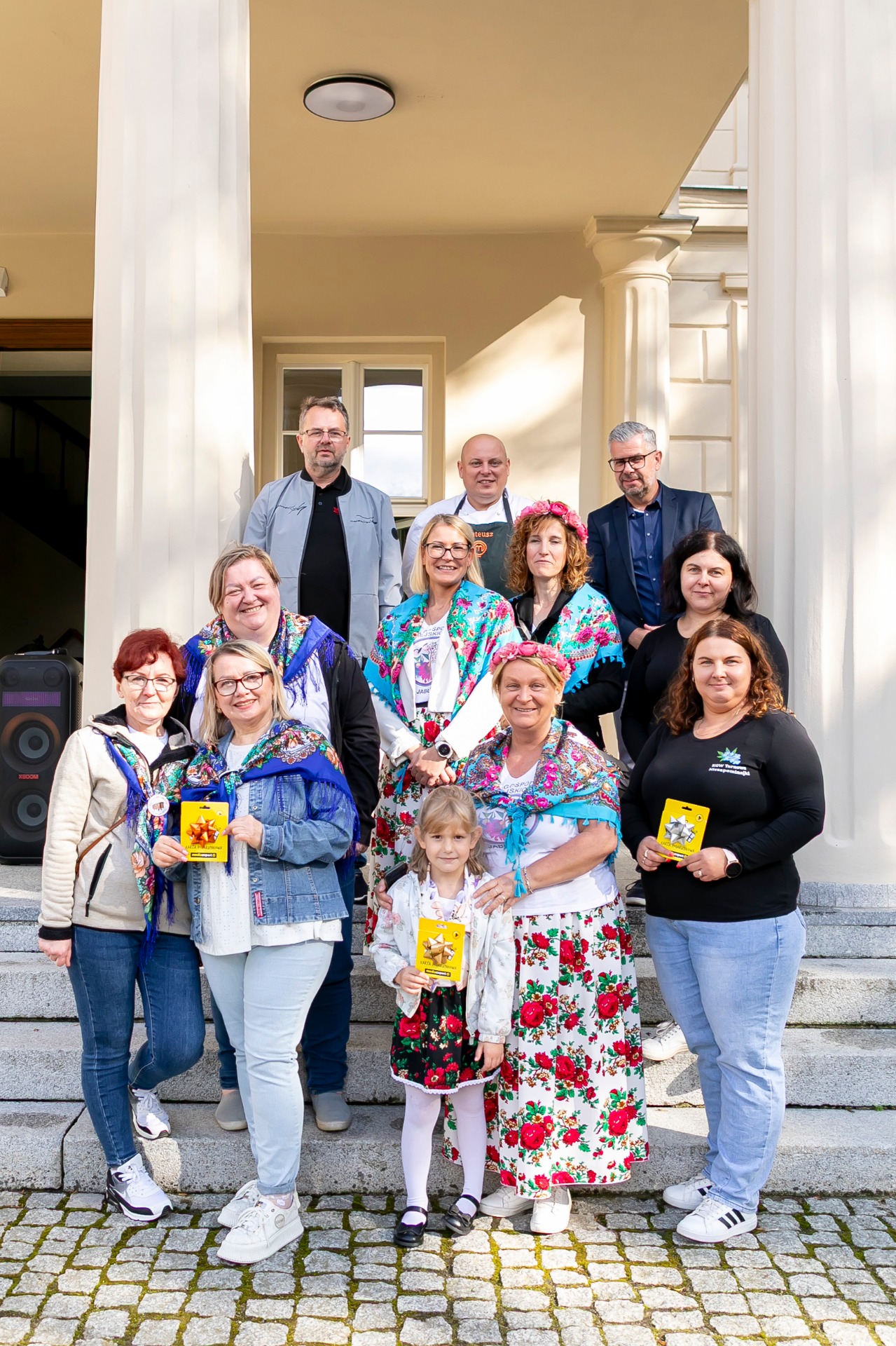 KGW które zwyciężyły w konkursie kulinarnym wraz z jury