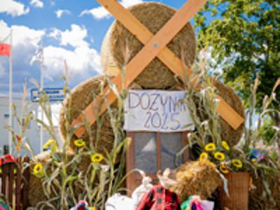 Dekoracja Dożynkowa: Wiatrak