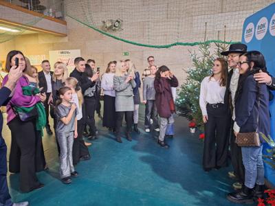 Zdjęcia z Gromee na ściance