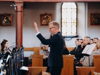 Dyrygujący kapelmistrz 