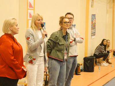 Turniej siatkówki podczas 33. Finału WOŚP to prawdziwe połączenie sportu i solidarności z dziećmi w potrzebie.