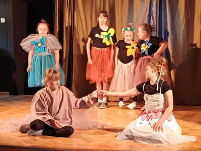 Warsztaty teatralne dla dzieci, Powozownia Radziejowice Teatr Jednego Dnia
